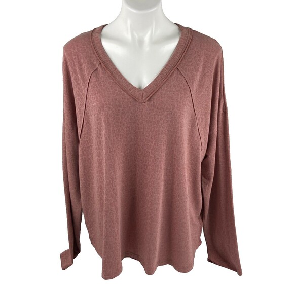 Very J Women 2X Blouse Brick Leopard Texture Long Sleeve V Neck Casual NWT - Picture 1 of 9
